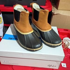 Style & Co Tan and Black Ankle Boots